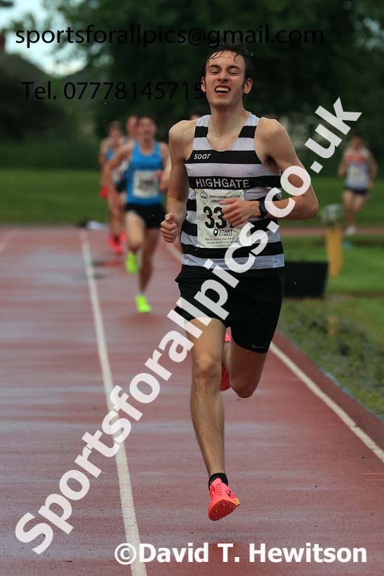 3000 metres, NEGP 2, Monkton Stadium.  Photo: David T. Hewitson/Sports for All Pics